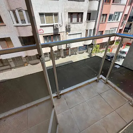 Bolyarska Centre Free Parking Burgas