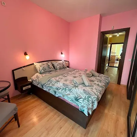 Bolyarska Centre Free Parking Apartment