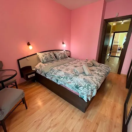 Bolyarska Centre Free Parking Apartment Burgas